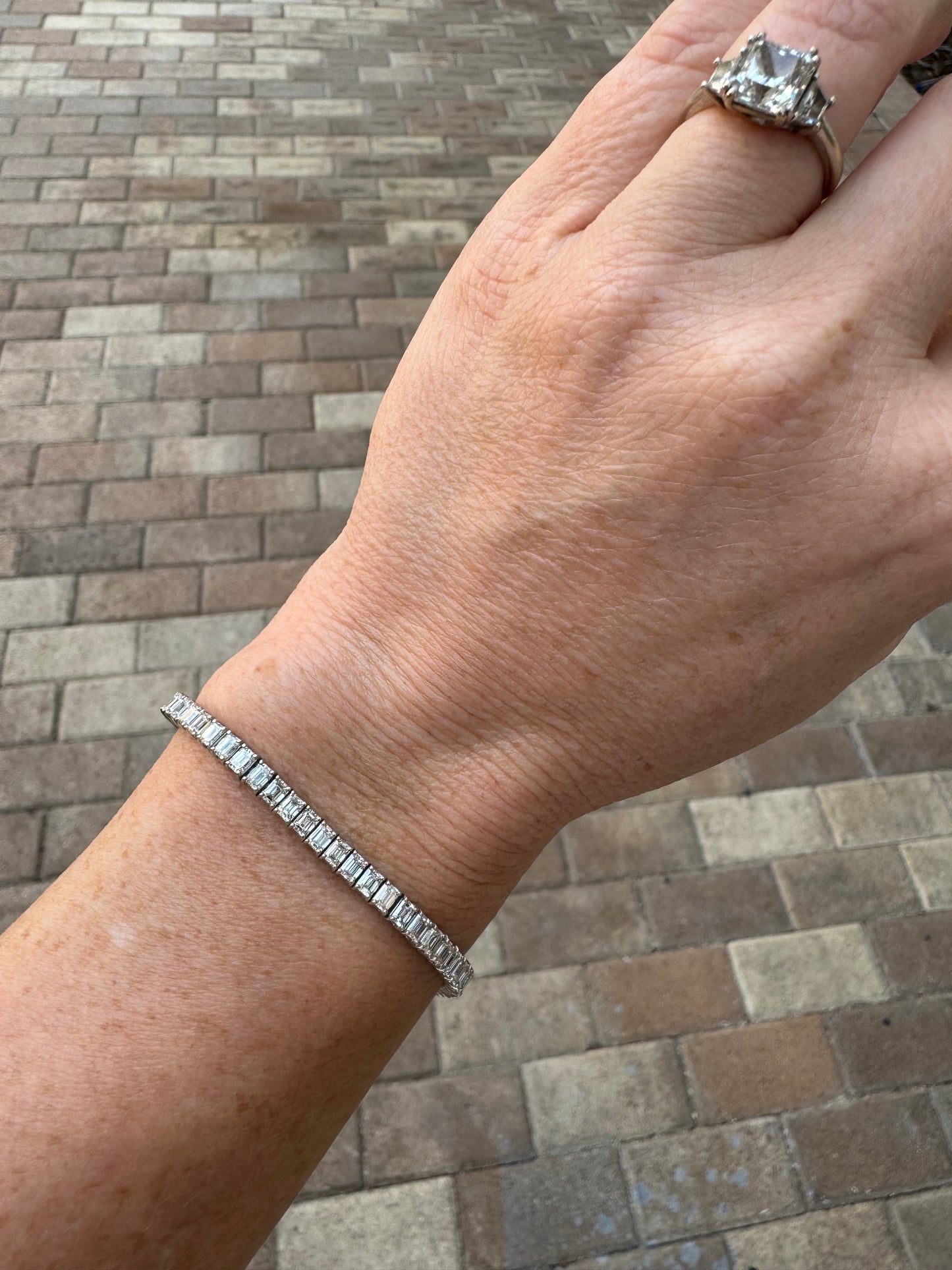 Emerald cut tennis bracelet