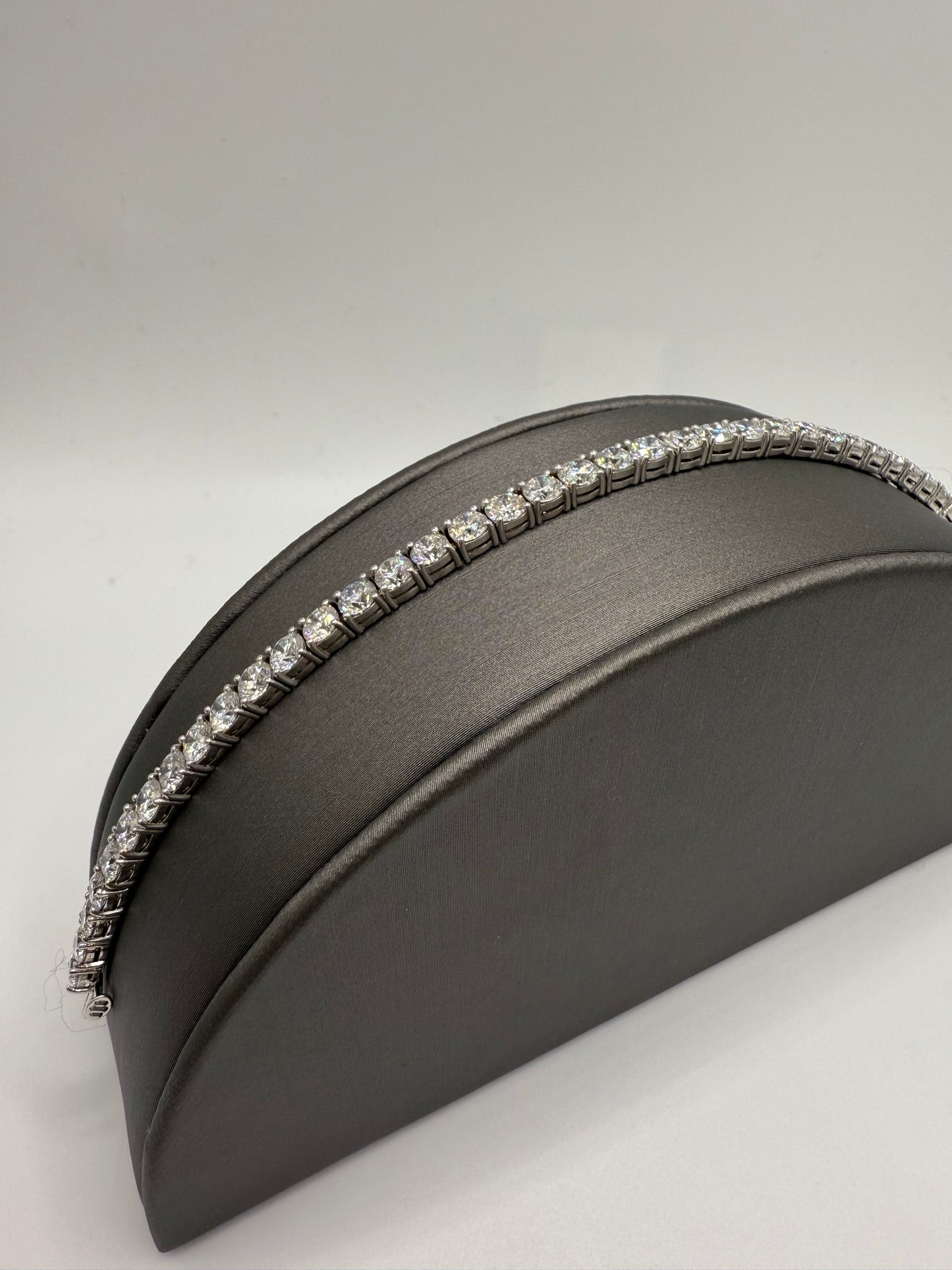 9 ctw Lab Grown Tennis Bracelet