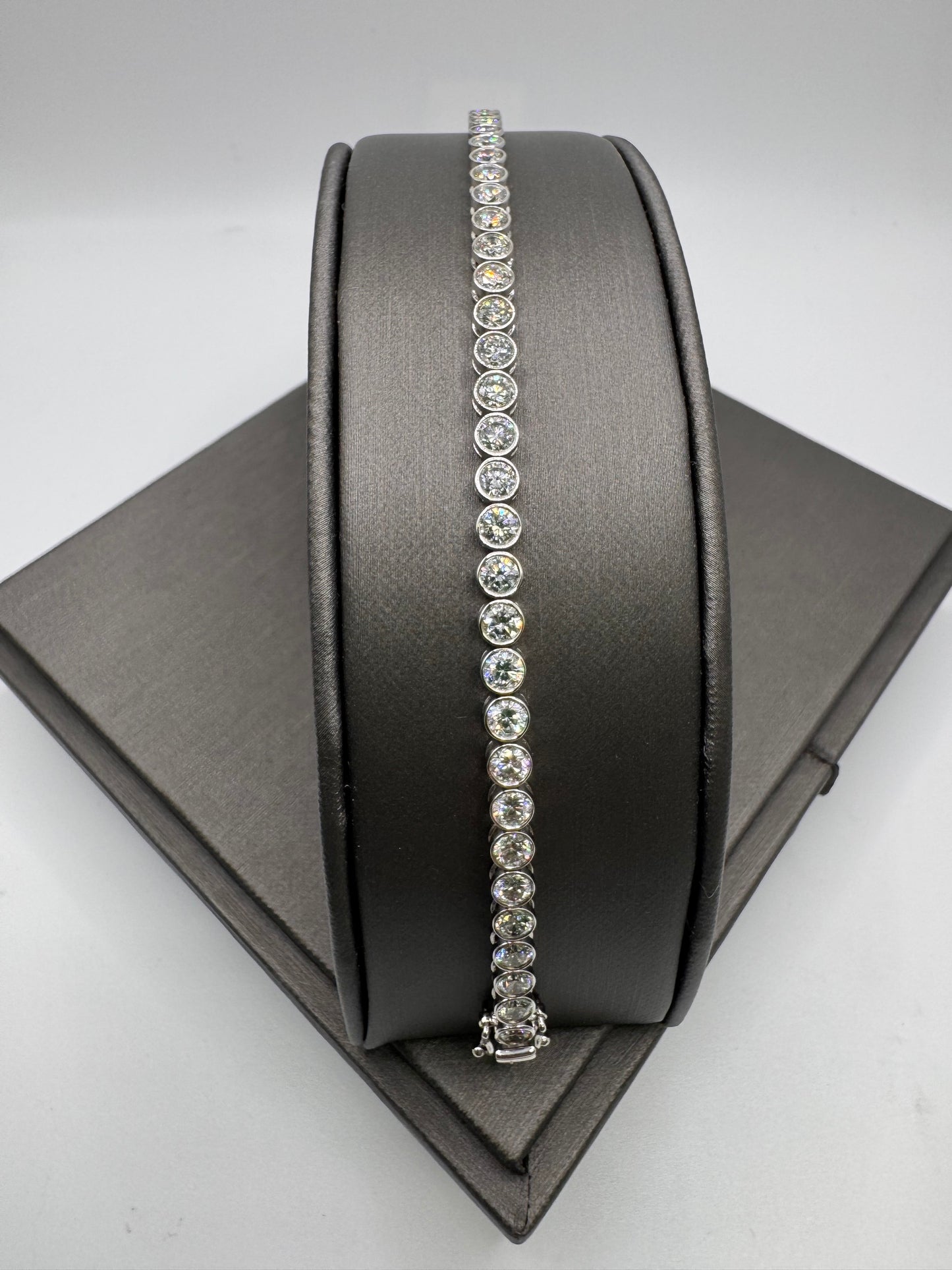5 ctw Lab Grown Bezel Set Tennis bracelet