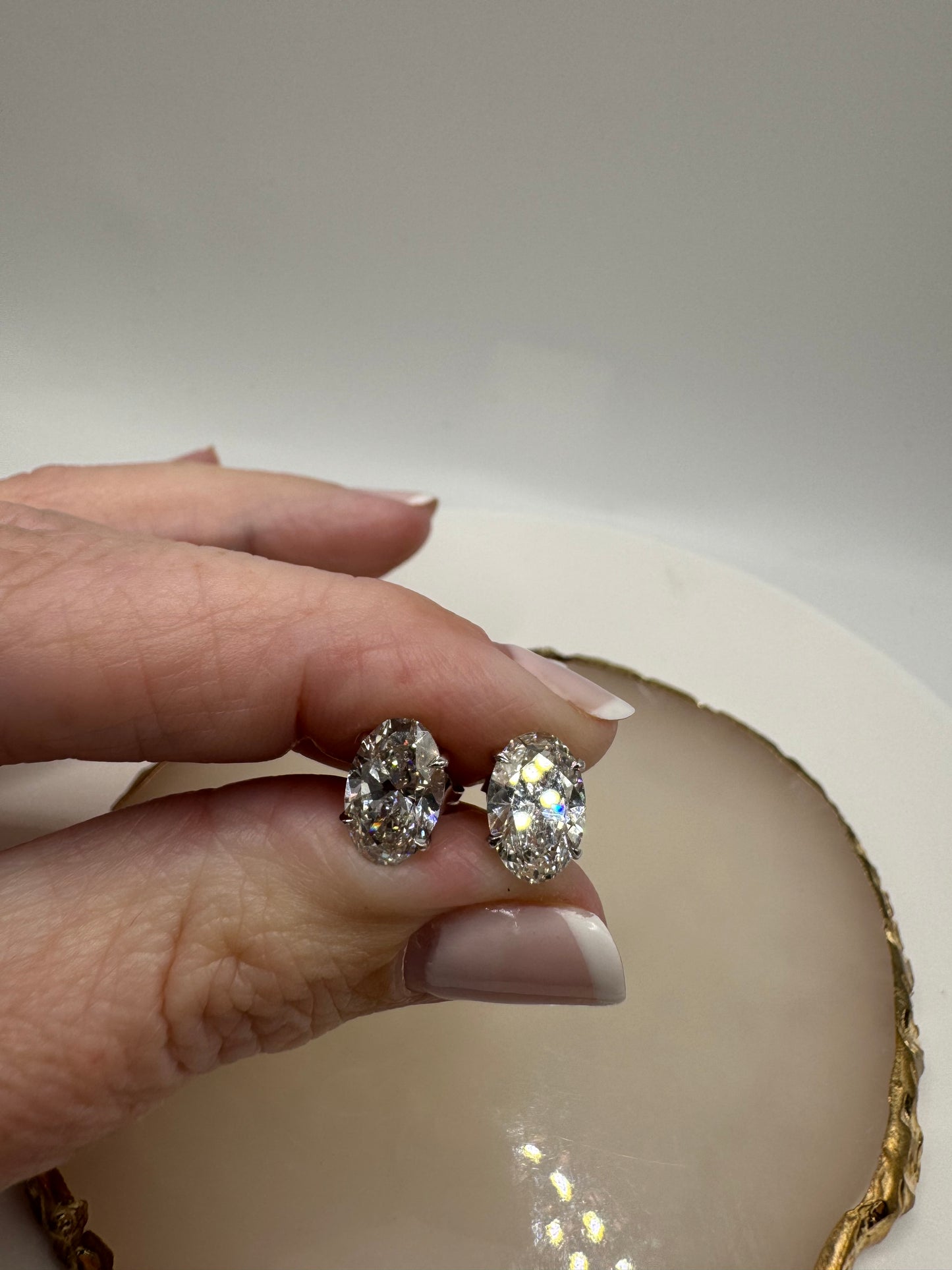 3.14 ctw Oval Studs