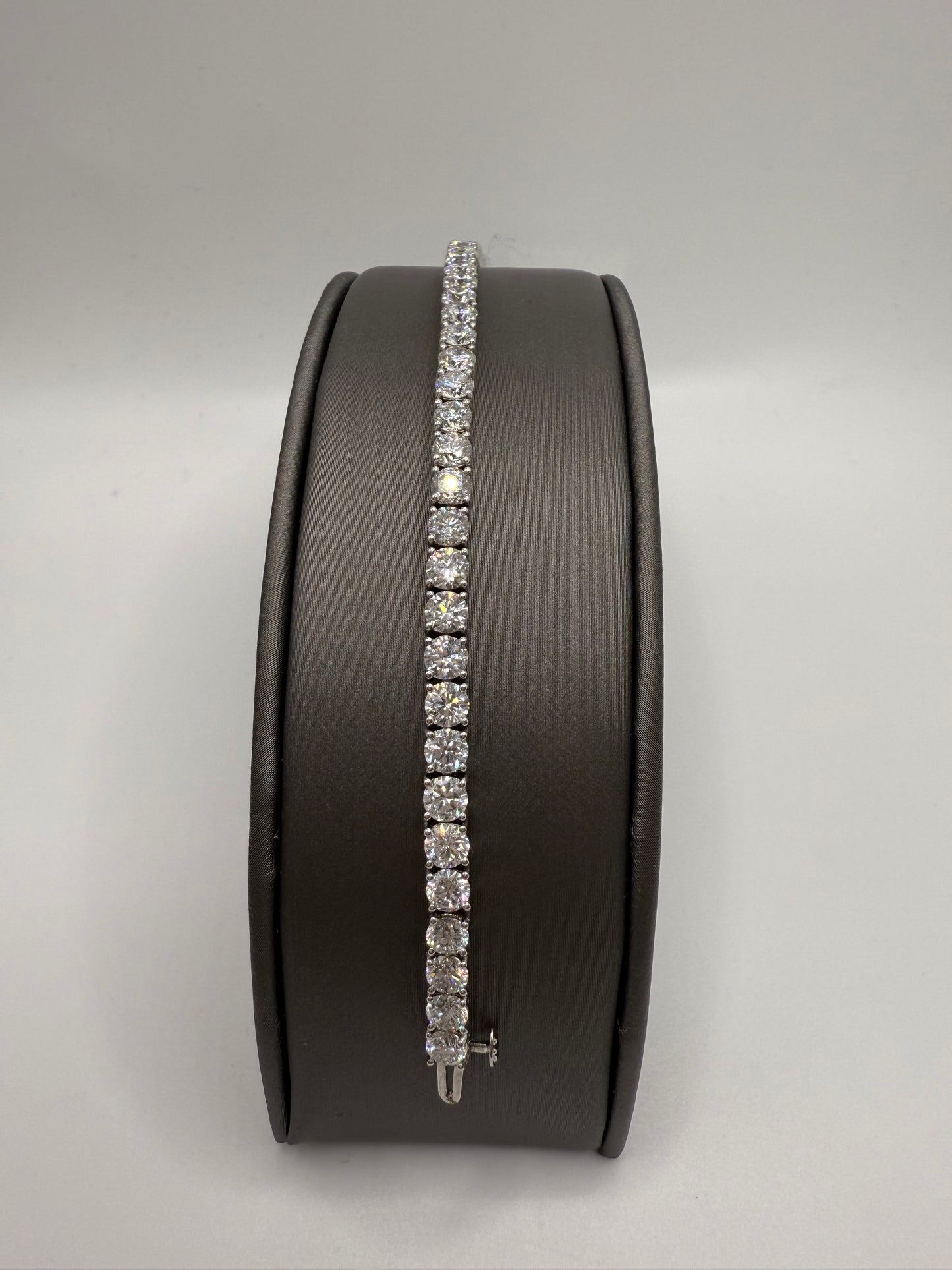 9 ctw Lab Grown Tennis Bracelet