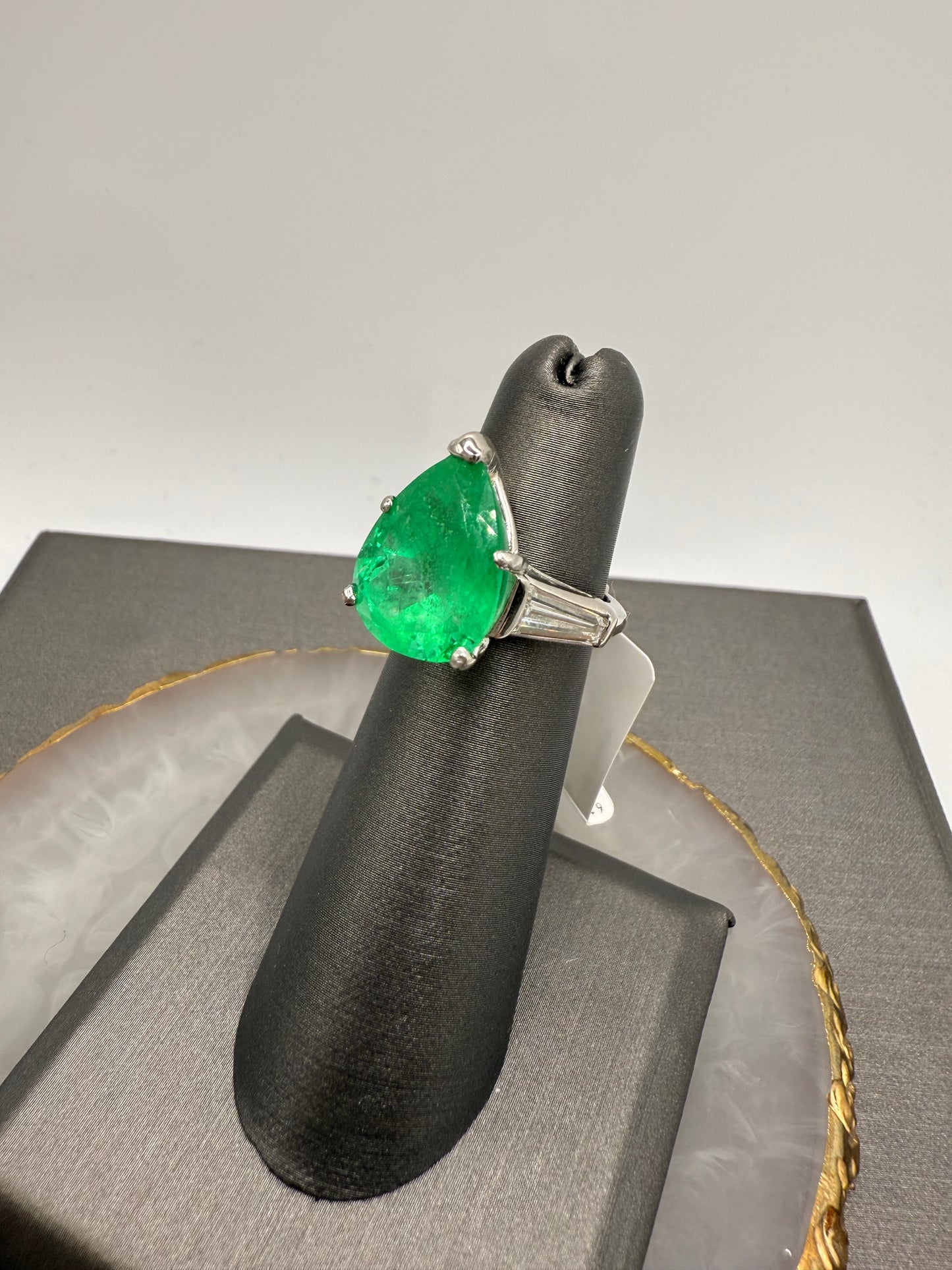6.17 ct Green Emerald Ring