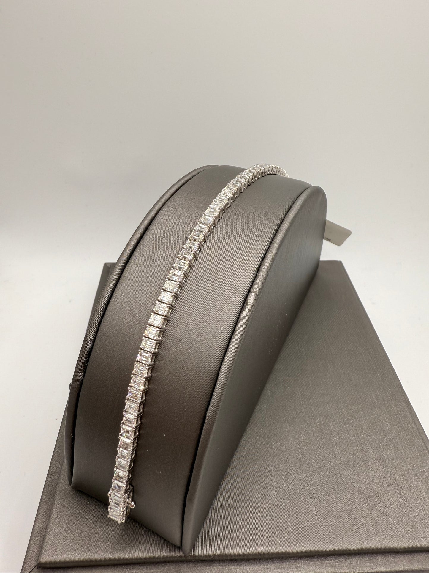 Emerald cut tennis bracelet