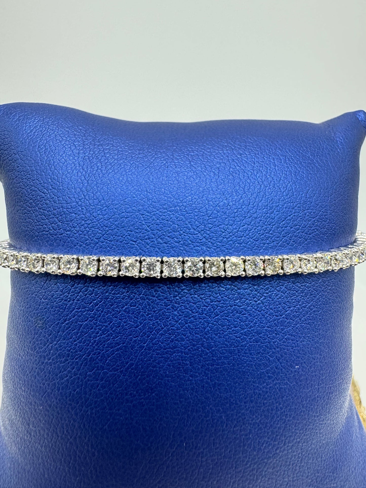 3.12 ctw Natural Diamond tennis bracelet