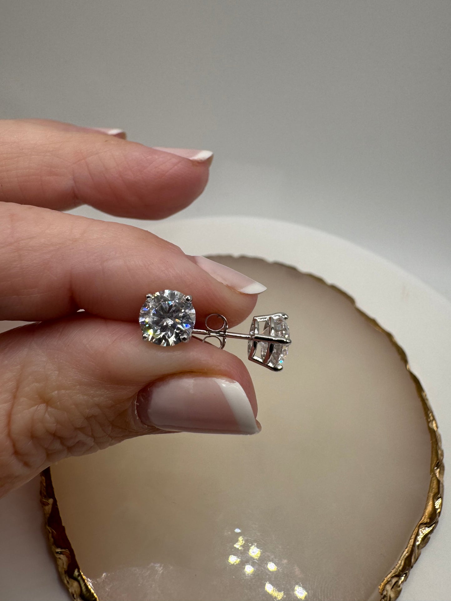 2.00 ctw Lab grown diamond studs