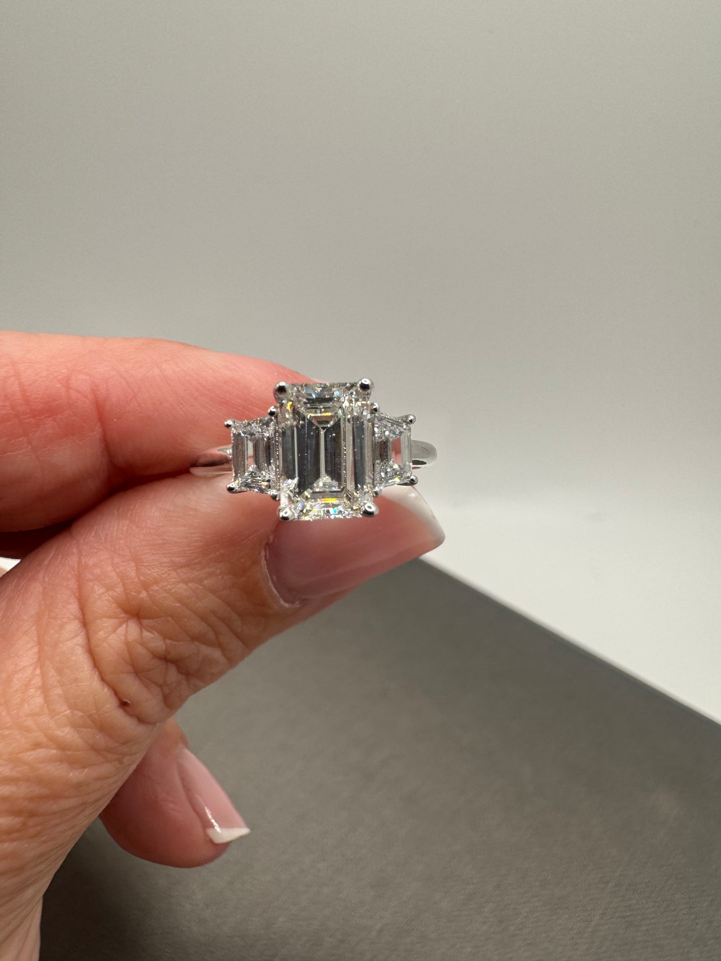 1.60 ct Emerald LG Engagement Ring