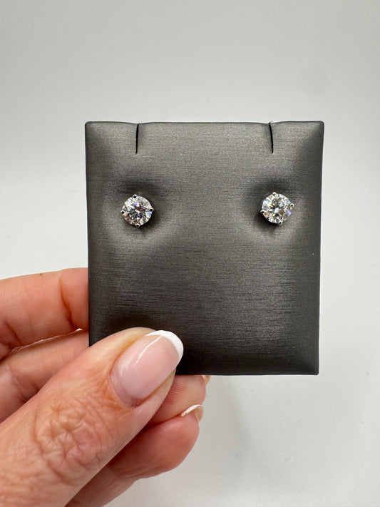 2 ctw Lab Grown Round Studs